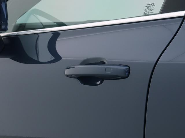 XC60 T8 ツインエンジン AWD インスクリプション PHEV サンルーフ エアサス ドラレコ 茶革 harman/kardon 前後シートヒーター ステアリングホイールヒーター リラクゼーション機能 ベンチレーション機能 クリスタルシフトノブ 20AW(26枚目)