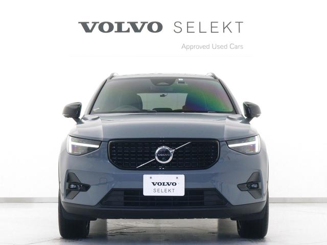 XC40 アルティメット B4 AWD ダークエディション ピクセルLED 特別仕様車 Google搭載 前後純正ドラレコ 48V Darkエクステリア harman/kardon 19インチダイヤモンドカットAW 前後シートヒーター ステアリングヒーター(8枚目)