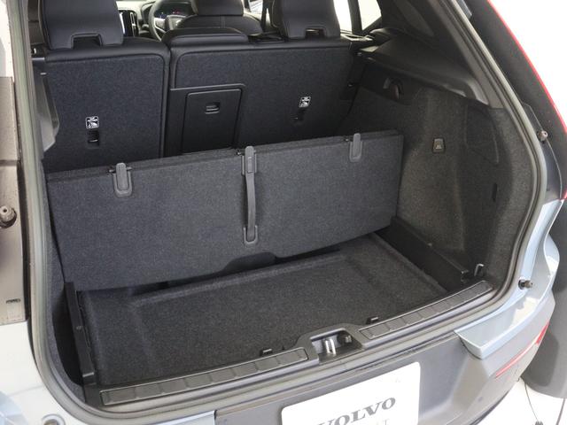 XC40 アルティメット B4 AWD ダークエディション ピクセルLED 特別仕様車 Google搭載 前後純正ドラレコ 48V Darkエクステリア harman/kardon 19インチダイヤモンドカットAW 前後シートヒーター ステアリングヒーター(32枚目)