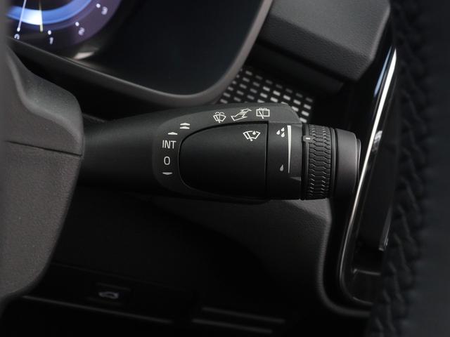 XC40 アルティメット B4 AWD ダークエディション ピクセルLED 特別仕様車 Google搭載 前後純正ドラレコ 48V Darkエクステリア harman/kardon 19インチダイヤモンドカットAW 前後シートヒーター ステアリングヒーター(50枚目)