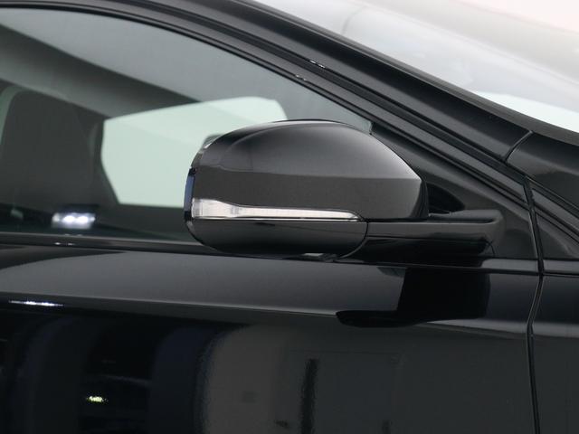 V40 D4 ダイナミックエディション クリーンディーゼル 最終2019年モデル特別限定車 純正ドラレコ 18インチグロッシーブラック/グロッシーホワイトAW 専用テキスタイル/レザーコンビシート パドルシフト ブラックグリッドアルミパネル(23枚目)