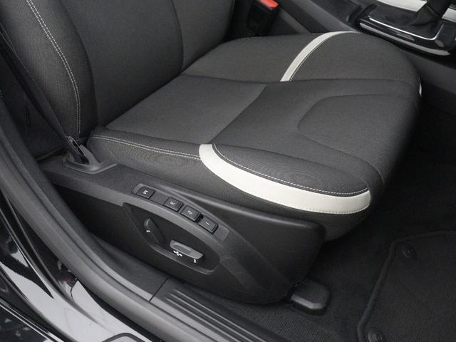 V40 D4 ダイナミックエディション クリーンディーゼル 最終2019年モデル特別限定車 純正ドラレコ 18インチグロッシーブラック/グロッシーホワイトAW 専用テキスタイル/レザーコンビシート パドルシフト ブラックグリッドアルミパネル(34枚目)