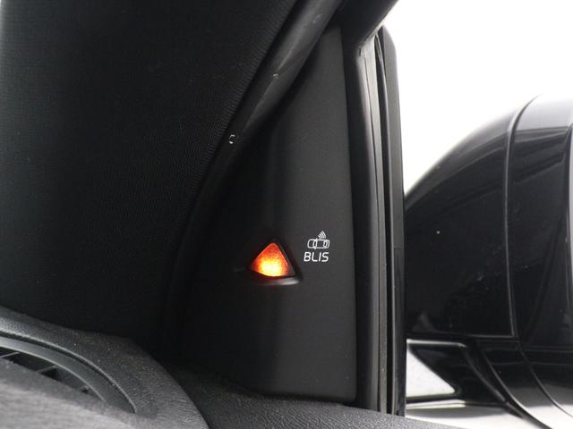 V40 D4 ダイナミックエディション クリーンディーゼル 最終2019年モデル特別限定車 純正ドラレコ 18インチグロッシーブラック/グロッシーホワイトAW 専用テキスタイル/レザーコンビシート パドルシフト ブラックグリッドアルミパネル(53枚目)