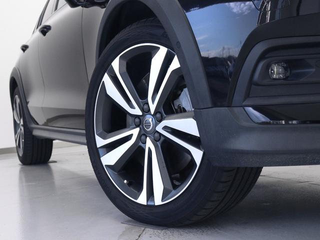 V60 クロスカントリー T5 AWD プロ 茶革 harman/kardon 19インチAW シートヒーター リラクゼーション機能 ベンチレーション機能 360°カメラ パワーテールゲート ドリフトウッドパネル リア5面ダークティンテッドガラス(7枚目)