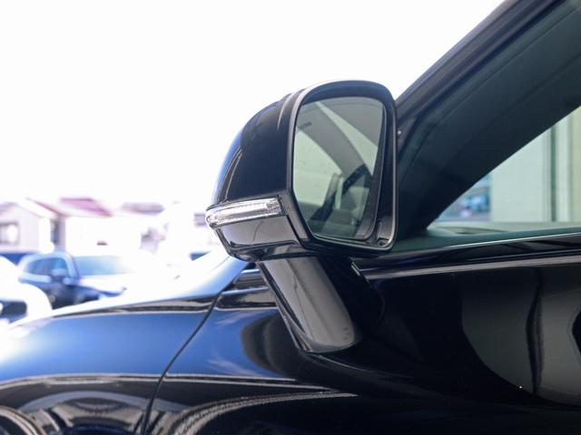 V60 クロスカントリー T5 AWD プロ 茶革 harman/kardon 19インチAW シートヒーター リラクゼーション機能 ベンチレーション機能 360°カメラ パワーテールゲート ドリフトウッドパネル リア5面ダークティンテッドガラス(24枚目)