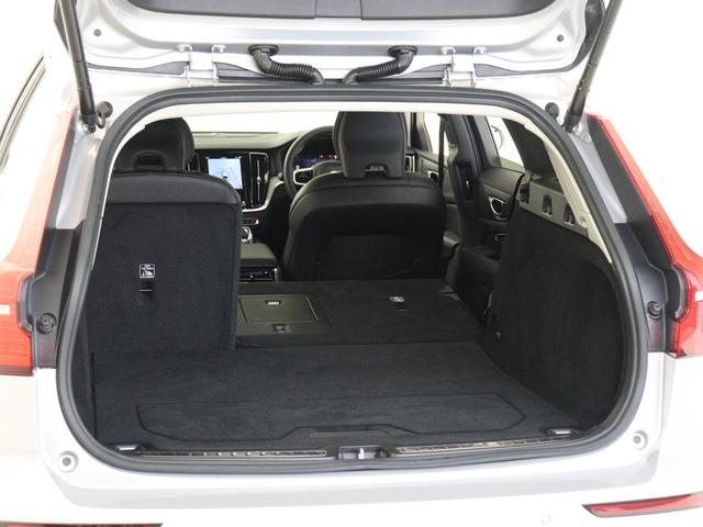 V60 アルティメット B4 2023年モデル Google搭載 前後純正ドラレコ 48V harman/kardon 前後シートヒーター ステアリングヒーター クリスタルシフトノブ ドリフトウッドパネル リラクゼーション機能(31枚目)