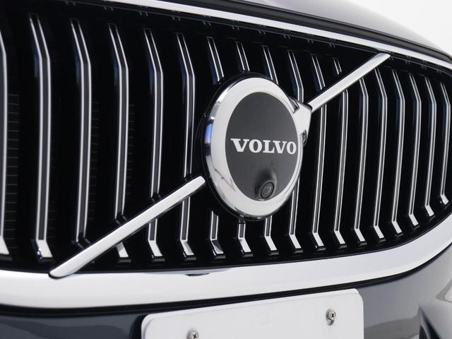 XC60 アルティメット B5 AWD サンルーフ 2023モデル Google搭載 48V 濃茶革 harman/kardon クリスタルシフトノブ リニアライムウッドパネル 前後シートヒーター ステアリングヒーター リラクゼーション機能(24枚目)