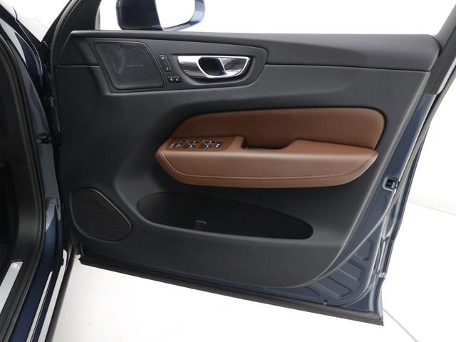 XC60 アルティメット B5 AWD サンルーフ 2023モデル Google搭載 48V 濃茶革 harman/kardon クリスタルシフトノブ リニアライムウッドパネル 前後シートヒーター ステアリングヒーター リラクゼーション機能(36枚目)