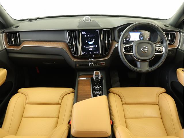 XC60 B5 AWD インスクリプション B&Wプレミアムサウンド エアサス 2021年モデル 48V 茶革 クリスタルシフトノブ リニアライムウッドパネル 前後シートヒーター ステアリングヒーター リラクゼーション機能 ベンチレーション機能(4枚目)