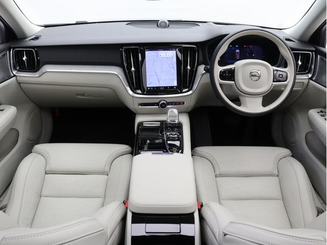 V60 ウルトラ T6 AWD プラグインハイブリッド PHEV サンルーフ B&Wプレミアムサウンド Google搭載 白革 クリスタルシフトノブ ドリフトウッドパネル 前後シートヒーター ステアリングヒーター リラクゼーション機能 19インチAW(4枚目)