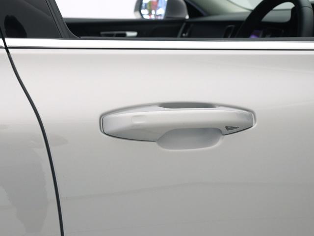 V60 アルティメット B4 Google搭載 ドラレコ 48V harman/kardon クリスタルシフトノブ ドリフトウッドパネル 前後シートヒーター ステアリングホイールヒーター リラクゼーション機能 ベンチレーション機能(26枚目)