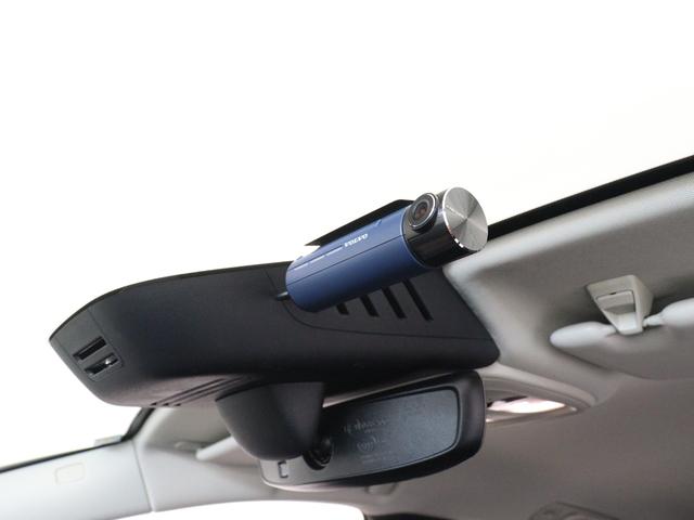 V60 アルティメット B4 Google搭載 ドラレコ 48V harman/kardon クリスタルシフトノブ ドリフトウッドパネル 前後シートヒーター ステアリングホイールヒーター リラクゼーション機能 ベンチレーション機能(33枚目)