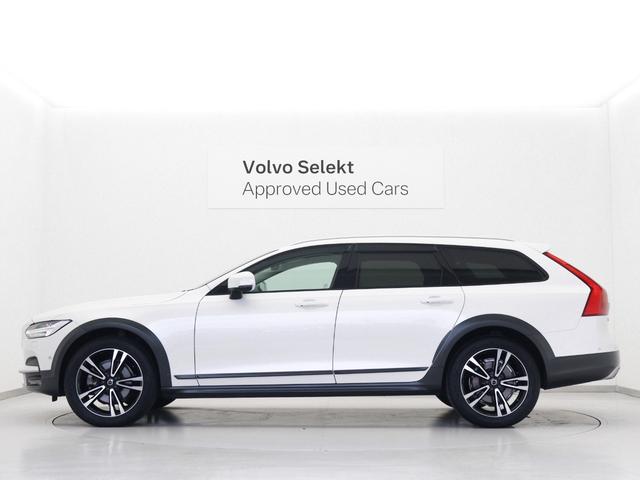 V90 クロスカントリー D4 AWD プロ ドラレコ harman/kardon 前後シートヒーター ステアリングホイールヒーター シートエアコン パワーテールゲート ブラックウォールナットウッドパネル ステアリングホイールヒーター 19AW(5枚目)