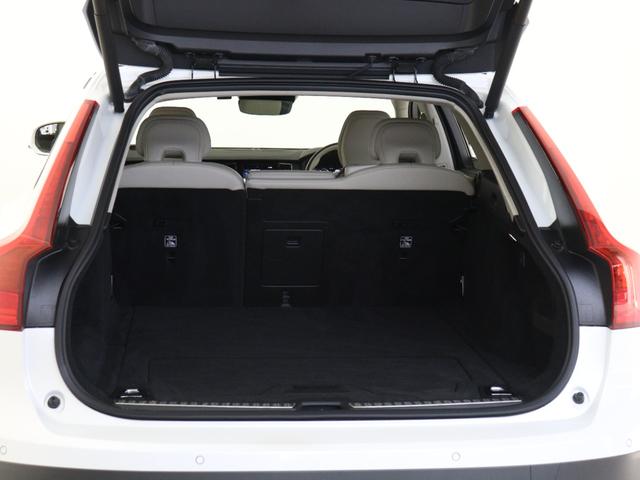 V90 クロスカントリー D4 AWD プロ ドラレコ harman/kardon 前後シートヒーター ステアリングホイールヒーター シートエアコン パワーテールゲート ブラックウォールナットウッドパネル ステアリングホイールヒーター 19AW(10枚目)