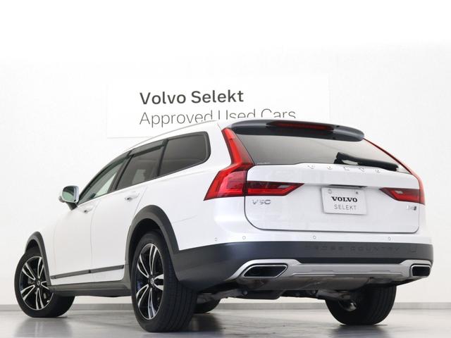 V90 クロスカントリー D4 AWD プロ ドラレコ harman/kardon 前後シートヒーター ステアリングホイールヒーター シートエアコン パワーテールゲート ブラックウォールナットウッドパネル ステアリングホイールヒーター 19AW(26枚目)