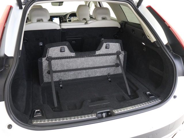 V90 クロスカントリー D4 AWD プロ ドラレコ harman/kardon 前後シートヒーター ステアリングホイールヒーター シートエアコン パワーテールゲート ブラックウォールナットウッドパネル ステアリングホイールヒーター 19AW(30枚目)