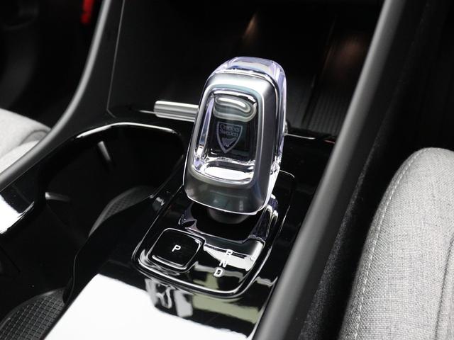 C40リチャージ リチャージ アルティメットツインモーター 電気自動車 パノラマルーフ ピクセルLED Google搭載 純正360°ドラレコ harman/kardon テイラードウールブレンドシート 前後シートヒーター ステアリングヒーター 20インチAW(24枚目)