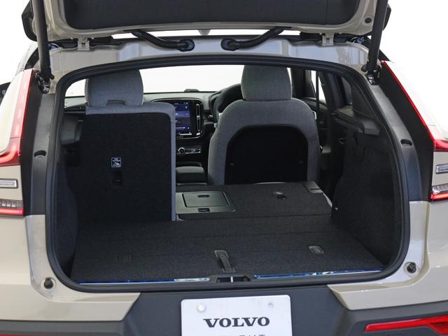 C40リチャージ リチャージ アルティメットツインモーター 電気自動車 パノラマルーフ ピクセルLED Google搭載 純正360°ドラレコ harman/kardon テイラードウールブレンドシート 前後シートヒーター ステアリングヒーター 20インチAW(34枚目)