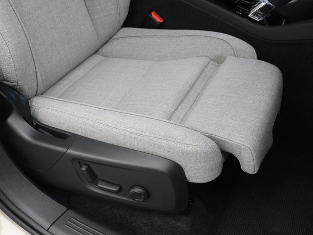 C40リチャージ リチャージ アルティメットツインモーター 電気自動車 パノラマルーフ ピクセルLED Google搭載 純正360°ドラレコ harman/kardon テイラードウールブレンドシート 前後シートヒーター ステアリングヒーター 20インチAW(39枚目)