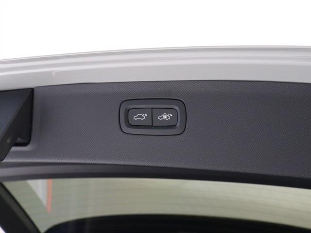 XC90 B6 AWD インスクリプション B6エンジン搭載 サンルーフ B&Wプレミアムサウンド エアサス 2021年モデル 3列7人乗り ドラレコ 48V 白革 リラクゼーション機能 クリスタルシフトノブ 360°カメラ パワーテールゲート(35枚目)