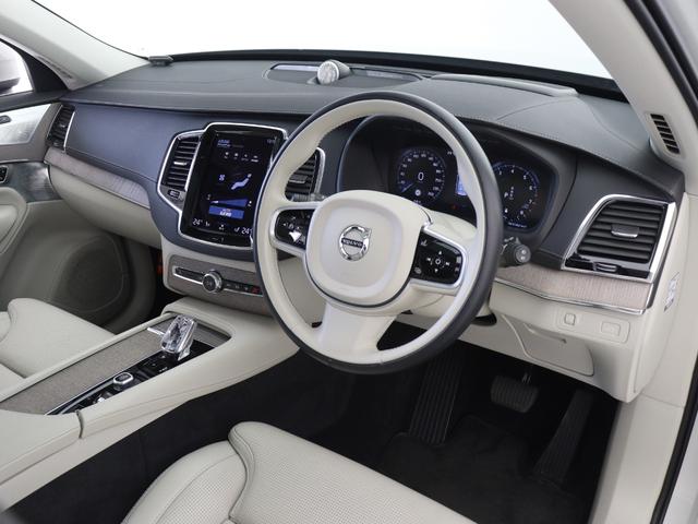 XC90 B6 AWD インスクリプション B6エンジン搭載 サンルーフ B&Wプレミアムサウンド エアサス 2021年モデル 3列7人乗り ドラレコ 48V 白革 リラクゼーション機能 クリスタルシフトノブ 360°カメラ パワーテールゲート(40枚目)