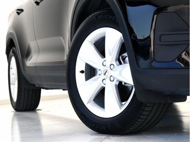 ＸＣ４０ プラス　プロ　Ｂ３　クライメートＰＫＧ　Ｇｏｏｇｌｅ搭載　ドラレコ　４８Ｖ　ｈａｒｍａｎ／ｋａｒｄｏｎ　前後シートヒーター　ステアリングヒーター　リア５面ダークティンテッドガラス　パワーテールゲート　３６０°カメラ（7枚目）