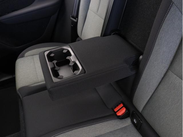 ＸＣ４０ プラス　プロ　Ｂ３　クライメートＰＫＧ　Ｇｏｏｇｌｅ搭載　ドラレコ　４８Ｖ　ｈａｒｍａｎ／ｋａｒｄｏｎ　前後シートヒーター　ステアリングヒーター　リア５面ダークティンテッドガラス　パワーテールゲート　３６０°カメラ（41枚目）