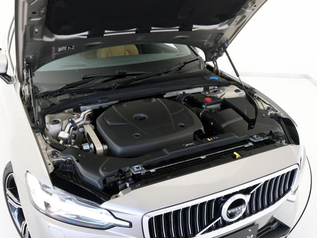 Ｖ６０ Ｔ５　インスクリプション　サンルーフ　プラスＰＫＧ　茶革　１９インチダイヤモンドカットＡＷ　前後シートヒーター　ステアリングホイールヒーター　テイラードダッシュボード　リラクゼーション機能　ベンチレーション機能　３６０°カメラ（22枚目）