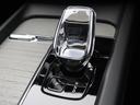 ウルトラ　Ｂ５　ＡＷＤ　電動パノラマサンルーフ　Ｂ＆Ｗプレミアムサウンド　エアサス　２０２５年モデル　Ｇｏｏｇｌｅ　純正３６０°ドラレコ　４８Ｖ　ランニングボード　ヴェイパーグレーメタリック　クリスタルシフトノブ　１９ＡＷ（21枚目）