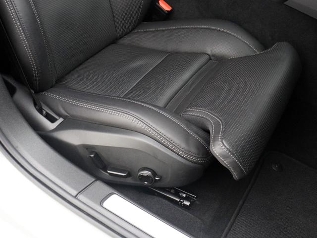Ｖ６０ アルティメット　Ｂ４　社内使用車　Ｇｏｏｇｌｅ搭載　前後純正ドラレコ　４８Ｖ　ｈａｒｍａｎ／ｋａｒｄｏｎ　クリスタルシフトノブ　前後シートヒーター　ステアリングヒーター　リラクゼーション機能　１８ＡＷ　ドリフトウッドパネル（34枚目）