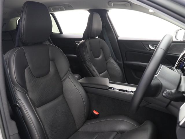 V60 アルティメット B4 社用車 Google搭載 ドラレコ 48V harman/kardon 前後シートヒーター ステアリングヒーター クリスタルシフトノブ ドリフトウッドパネル リラクゼーション機能 18インチAW(37枚目)