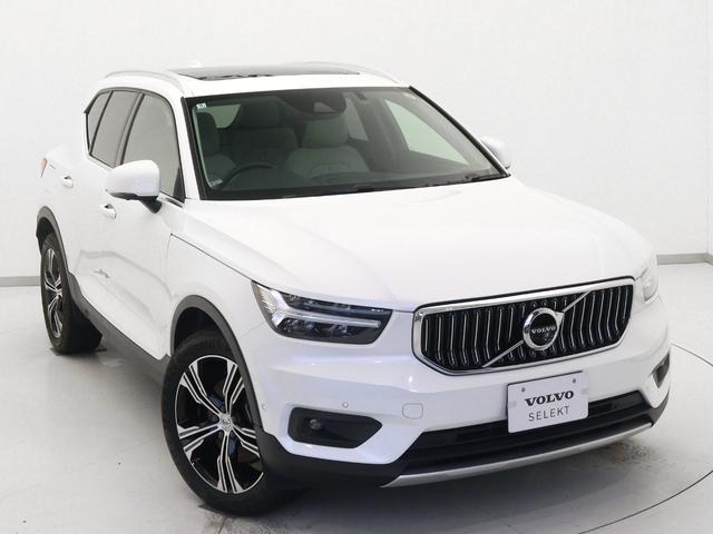 XC40 B4 AWD インスクリプション サンルーフ ドラレコ 48V harman/kardon 白革 前後シートヒーター ステアリングヒーター パワーテールゲート 360°カメラ クリスタルシフトノブ ドリフトウッドパネル 19インチAW(29枚目)