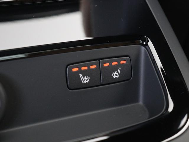 S60 リチャジアルティメットT6AWDプラグインハイブリド PHEV サンルーフ 社用車 Google搭載 ドラレコ 茶革 harman/kardon 前後シートヒーター ステアリングヒーター リラクゼーション機能 クリスタルシフトノブ 19インチAW(14枚目)