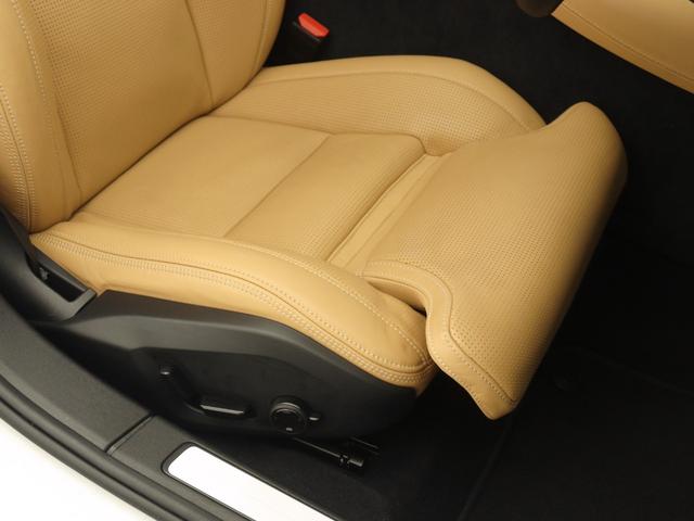 S60 リチャジアルティメットT6AWDプラグインハイブリド PHEV サンルーフ 社用車 Google搭載 ドラレコ 茶革 harman/kardon 前後シートヒーター ステアリングヒーター リラクゼーション機能 クリスタルシフトノブ 19インチAW(36枚目)