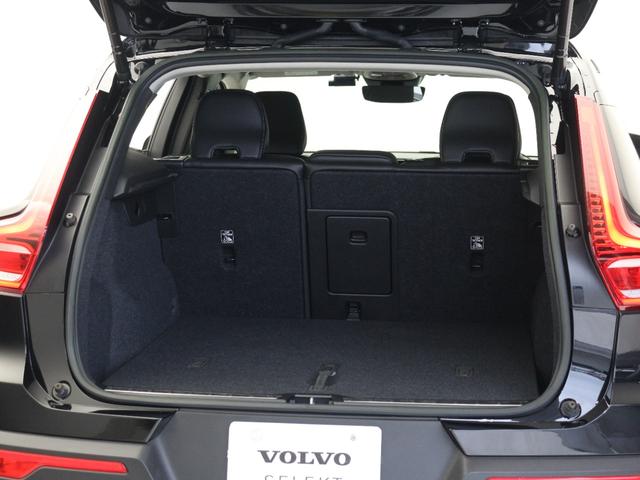 XC40 アルティメット B4 AWD 2023年モデル Google ドラレコ 48V harman/kardon クリスタルシフトノブ ドリフトウッドパネル 前後シートヒーター ステアリングヒーター パワーテールゲート 360°カメラ(10枚目)