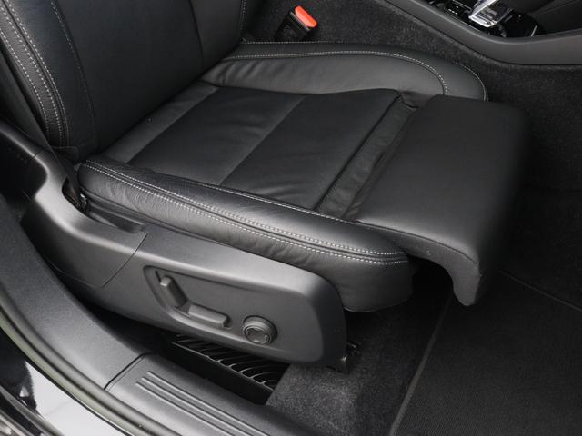 XC40 アルティメット B4 AWD 2023年モデル Google ドラレコ 48V harman/kardon クリスタルシフトノブ ドリフトウッドパネル 前後シートヒーター ステアリングヒーター パワーテールゲート 360°カメラ(35枚目)