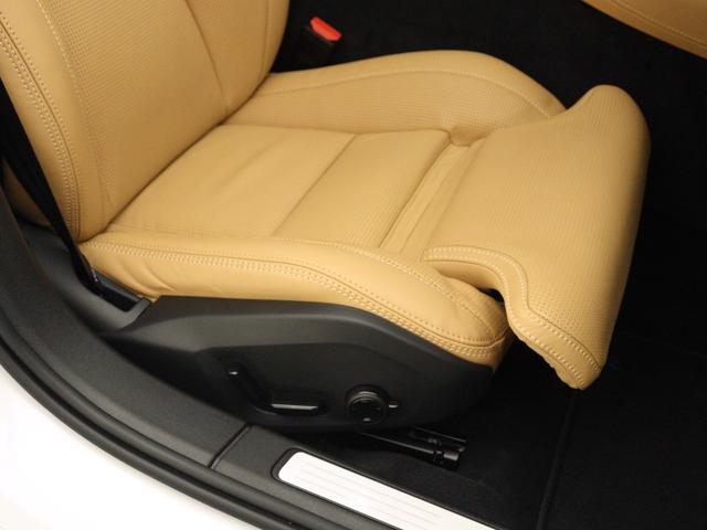 V60 ウルトラ T6 AWD プラグインハイブリッド PHEV サンルーフ 社用車 Google搭載 harman/kardon デジタルルームミラー クリスタルシフトノブ リニアライムウッドパネル 前後シートヒーター ステアリングヒーター 19AW(37枚目)