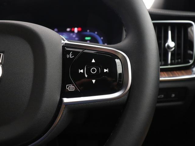 V60 ウルトラ T6 AWD プラグインハイブリッド PHEV サンルーフ 社用車 Google搭載 harman/kardon デジタルルームミラー クリスタルシフトノブ リニアライムウッドパネル 前後シートヒーター ステアリングヒーター 19AW(50枚目)