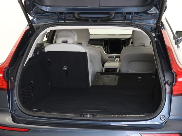 V60 アルティメット B4 2023年モデル Google搭載 ドラレコ 48V 18AW デニムブルー メタリック harman/kardon クリスタルシフトノブ ドリフトウッドパネル ベンチレーション リラクゼーション機能(30枚目)