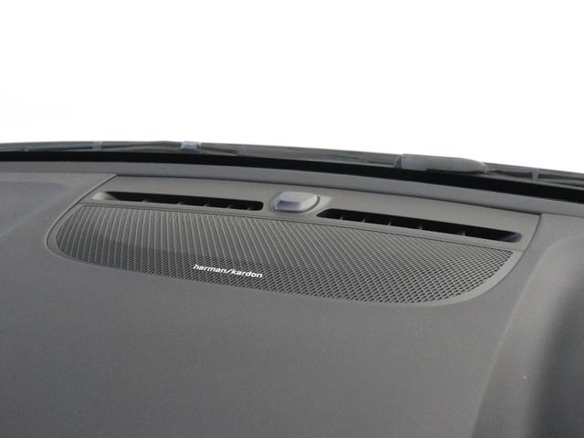 XC40 アルティメット B4 AWD ダークエディション サンルーフ ピクセルLED 特別仕様車 Google搭載 ドラレコ 48V harman/kardon 前後シートヒーター ステアリングヒーター パワーテールゲート 360°カメラ 19インチAW(15枚目)