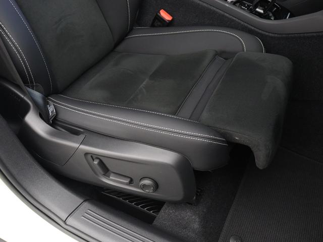 XC40 アルティメット B4 AWD ダークエディション サンルーフ ピクセルLED 特別仕様車 Google搭載 ドラレコ 48V harman/kardon 前後シートヒーター ステアリングヒーター パワーテールゲート 360°カメラ 19インチAW(36枚目)