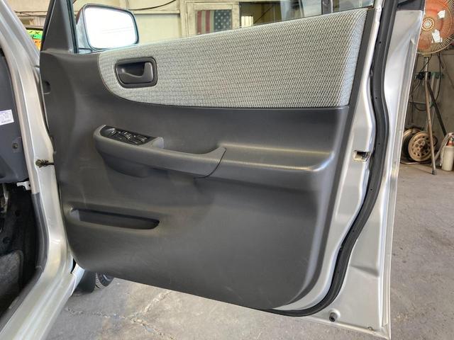 Fスペシャル 直接買取り/走行41,800KM/直列4気筒エンジン/全席パワーウィンドゥ/集中ドアロック/助手席エアバック/新車時保証書/点検記録簿(19枚目)