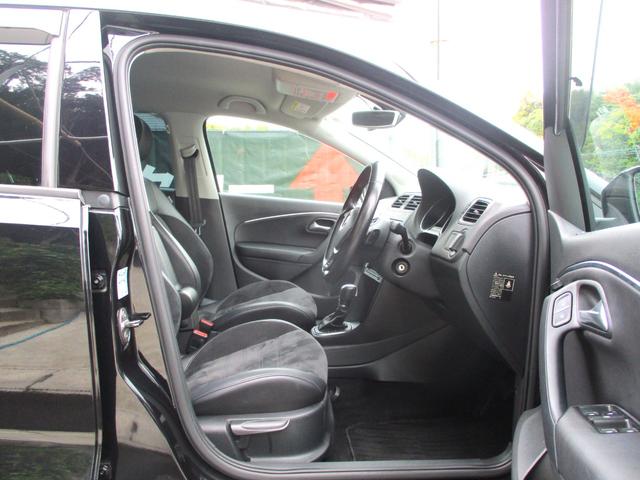 ポロ TSIハイライン 激突軽減ブレーキ・純正ナビBluetooth対応・ハーフレザーシートヒーター・Bカメラ・ETC・クルコン・LEDライト・ETC2.0・キーレス・禁煙・アルミホイール・記録簿パドルシフトTVドラレコ前後(12枚目)