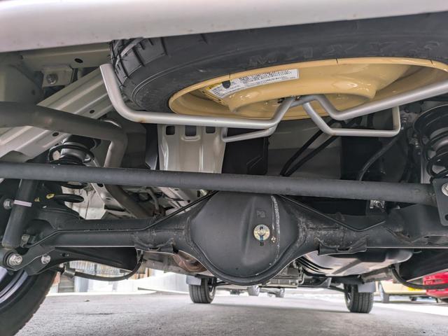 エブリイ PA 禁煙車/集中ロック/DAYTNA’Sブラック14インチホイ-ル/Bluetooth/スマホ連携ディズプレイオ-ディオ/バックカメラ/LEDヘッドライト/オ-トライト/フラット荷室/点検記録簿(60枚目)