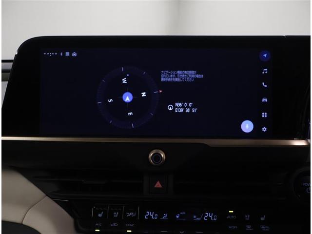 クラウンクロスオーバー Ｇレザーパッケージ　クルーズコントロール　パワーシート　バックモニター　記録簿　ＬＥＤヘッドランプ　レザーシート　ドラレコ　ＥＴＣ　１００Ｖ電源　フルセグＴＶ　４ＷＤ　メモリーナビ　スマートキー　ナビ＆ＴＶ　盗難防止装置（8枚目）