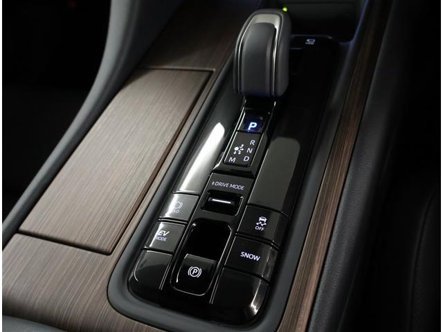 クラウン Z レザーシート 寒冷地仕様 LEDヘッドライト 地デジTV ABS AC100V パワーシート バックモニター スマートキー ETC ドライブレコーダー アルミホイール エアコン 盗難防止装置 キーレス(13枚目)