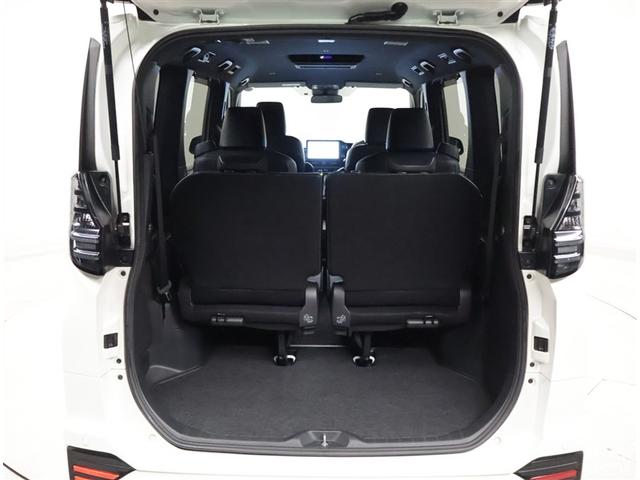 ヴォクシー ハイブリッドＳ－Ｚ　パワーウィンドウ　ＤＶＤ再生機能　インテリキー　横滑防止装置　地デジＴＶ　アクティブクルーズコントロール　フルオートエアコン　リアカメラ　エアバッグ　ＡＢＳ　１００Ｖ充電　ナビＴＶ　ＷＡＣ　キーレス（24枚目）