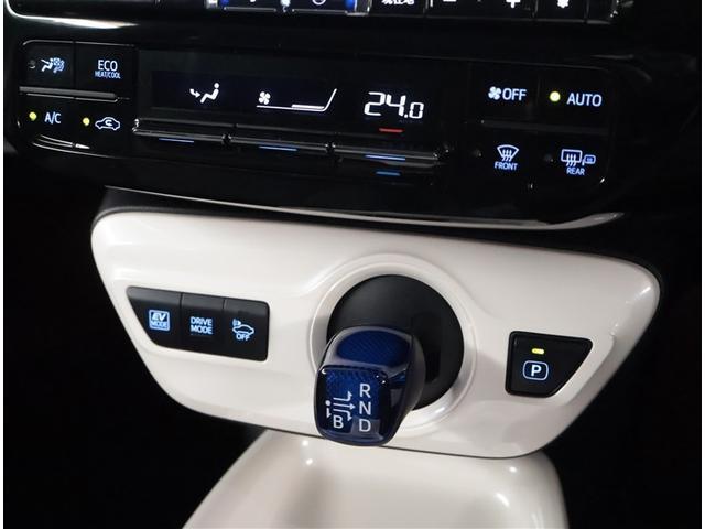 プリウス Ａツーリングセレクション　スマキー　イモビライザー　バックモニター　クルコン　記録簿有　ＬＥＤヘッドライト　ＤＶＤ視聴可　ＥＴＣ　ナビＴＶ　メモリーナビゲーション　横滑り防止機能　キーフリ　アルミ　ＡＡＣ　ＡＢＳ　パワステ（17枚目）