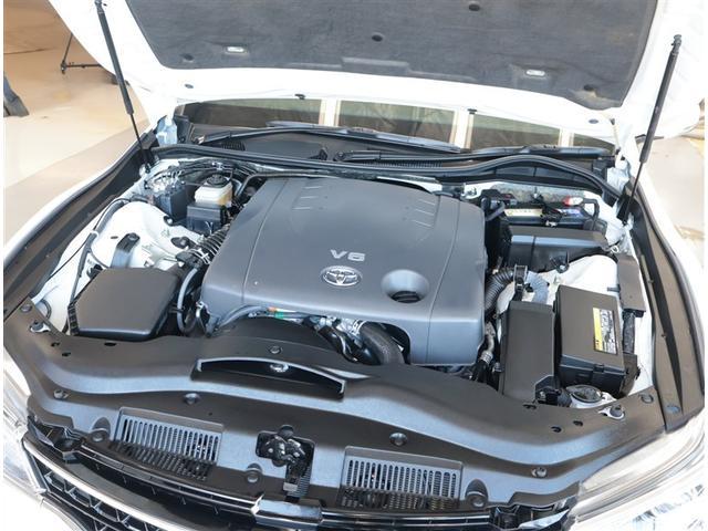 エンジンルームもクリーニング済みです。きれいにしているとトラブルの早期発見が出来ますね！