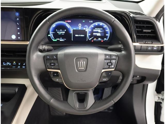 クラウンクロスオーバー Gアドバンスド・レザーパッケージ TSS レザー フルセグTV ナビTV パワーシート LEDヘッドライト クルーズコントロール Bカメラ エアロ ドライブレコーダ オートエアコン アルミホイル ETC付 横滑り防止装置 4WD(6枚目)